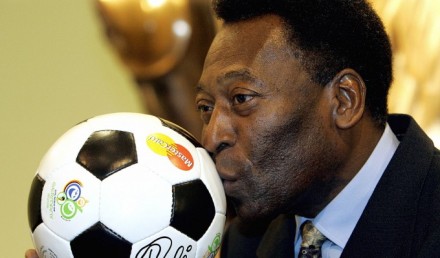 Pelè, la sua storia al cinema